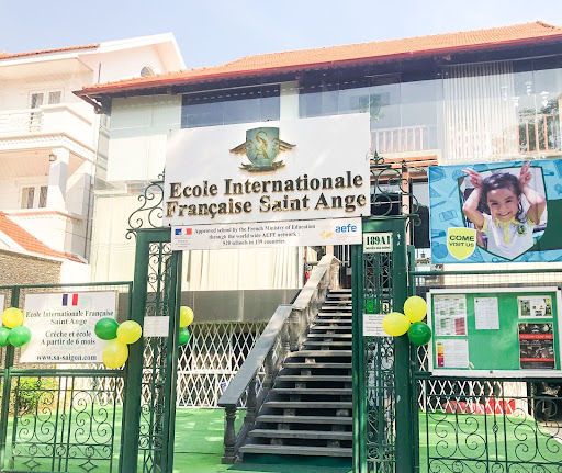 ecole saint ange D2 hcmc